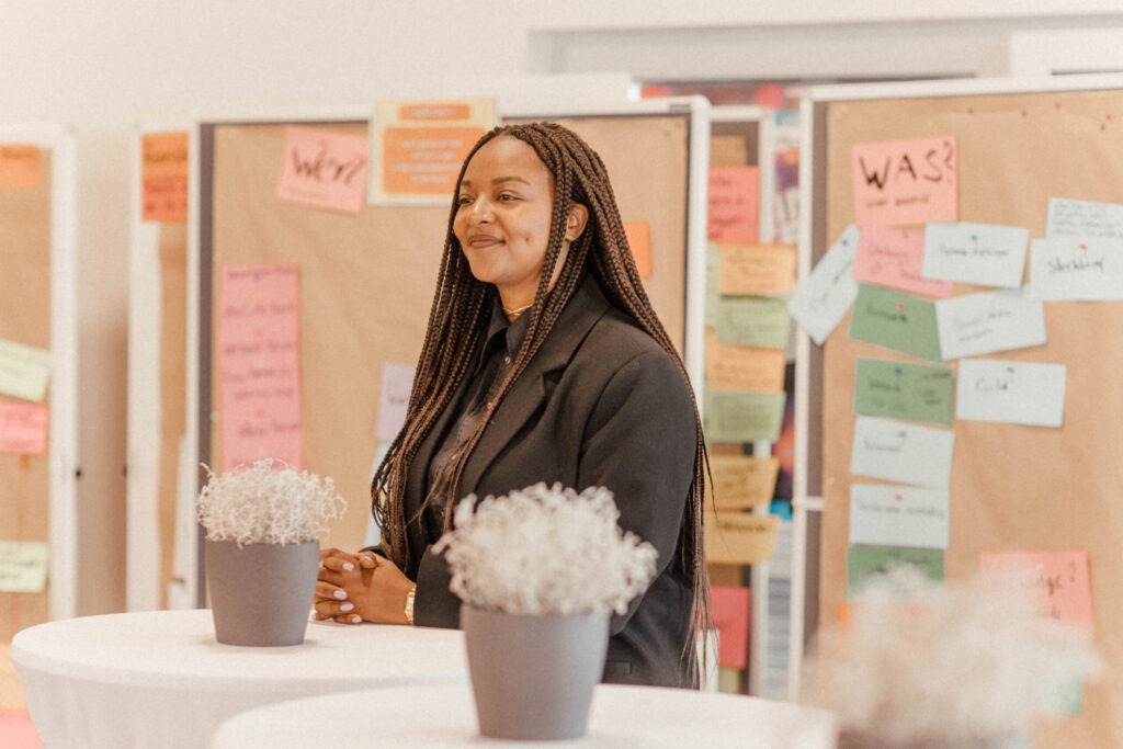 Fotos von Veranstaltungen und Ausflügen mit Kindern und Jugendlichen.