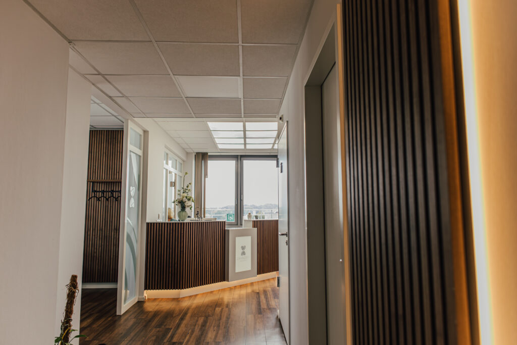 1 Zahnarztpraxis Zahnzeit Rostock 62 von 569