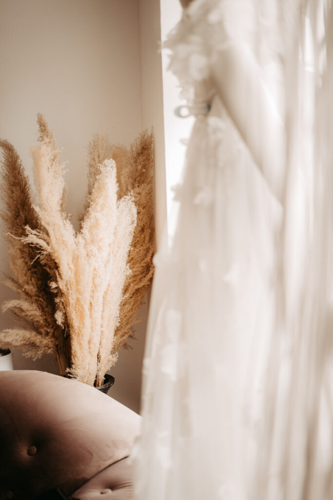 3 Brautperle Hochzeitskleid Ploen 17 von 126