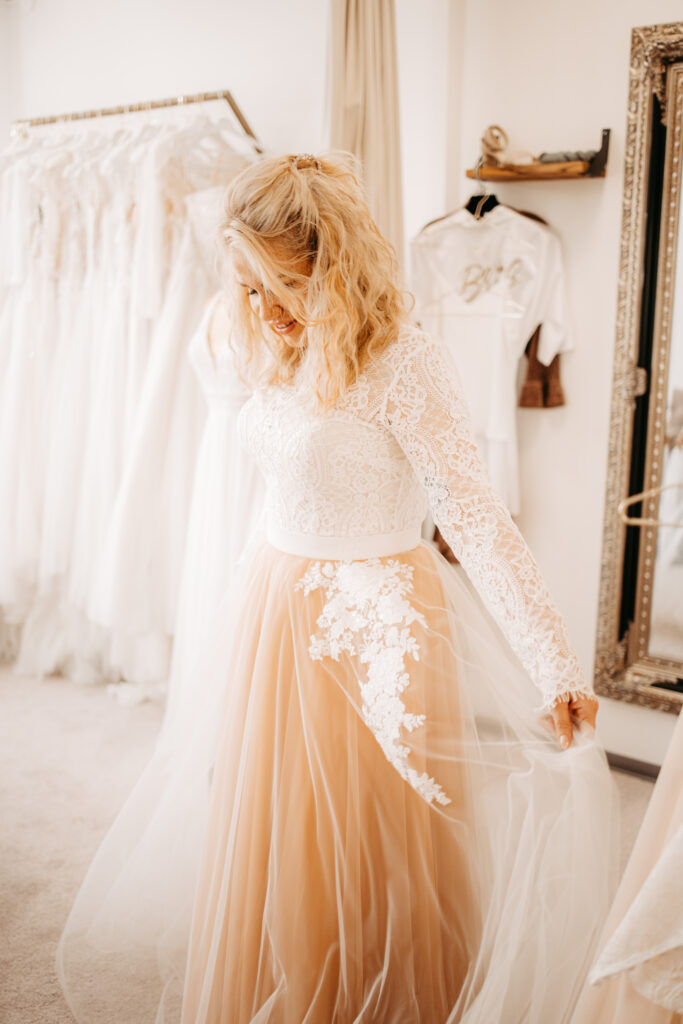 4 Brautperle Hochzeitskleid Ploen 29 von 126