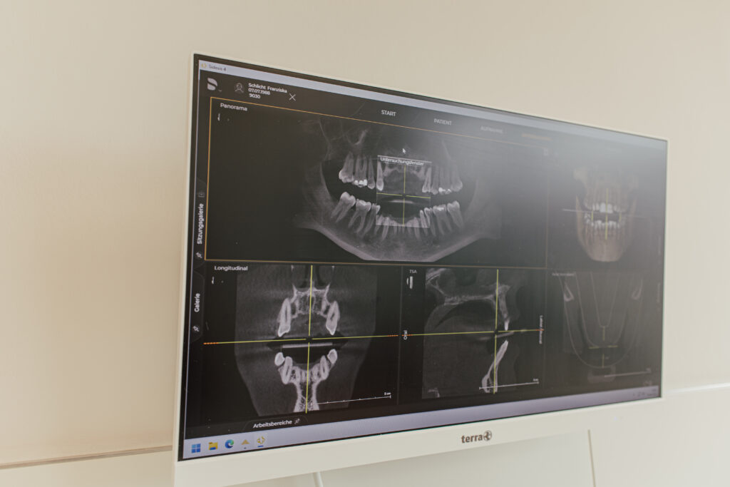 4 Zahnarztpraxis Zahnzeit Rostock 86 von 569