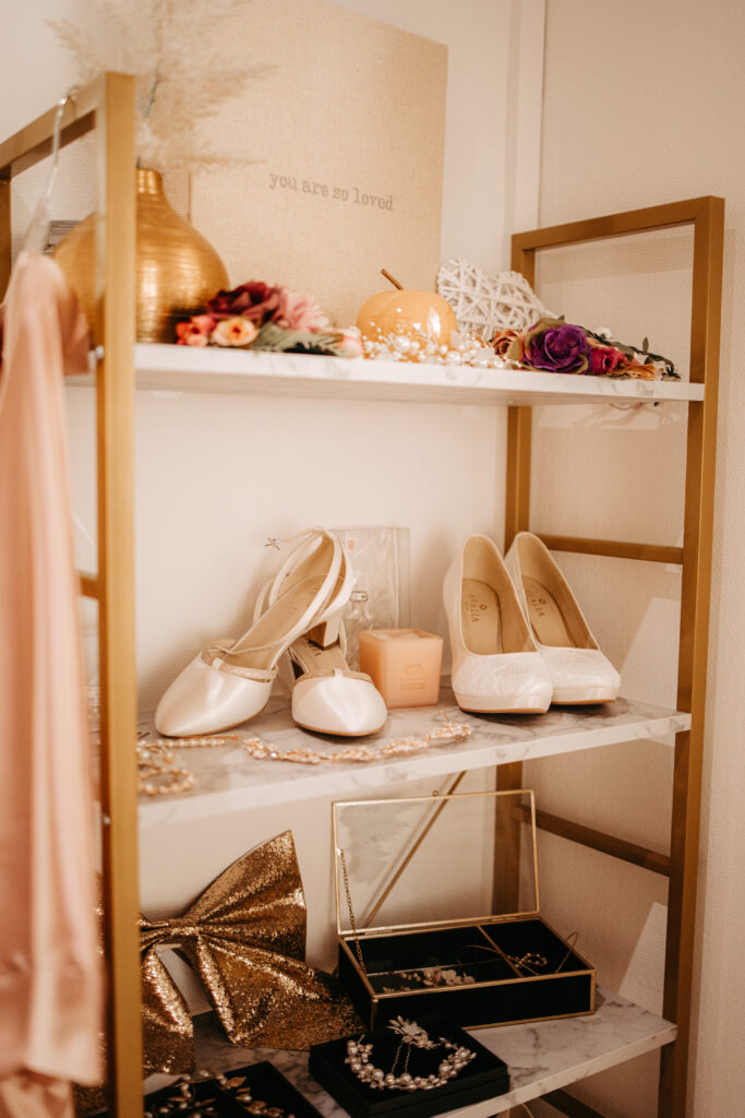 5 Brautperle Hochzeitskleid Ploen 32 von 126